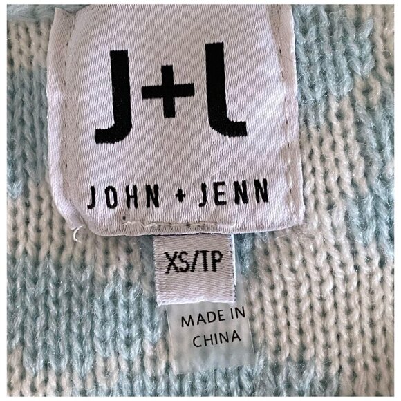 John + Jenn NEW Mystic Large Leopard-Print Knit Sweater Women's Size XS - Picture 4 of 9